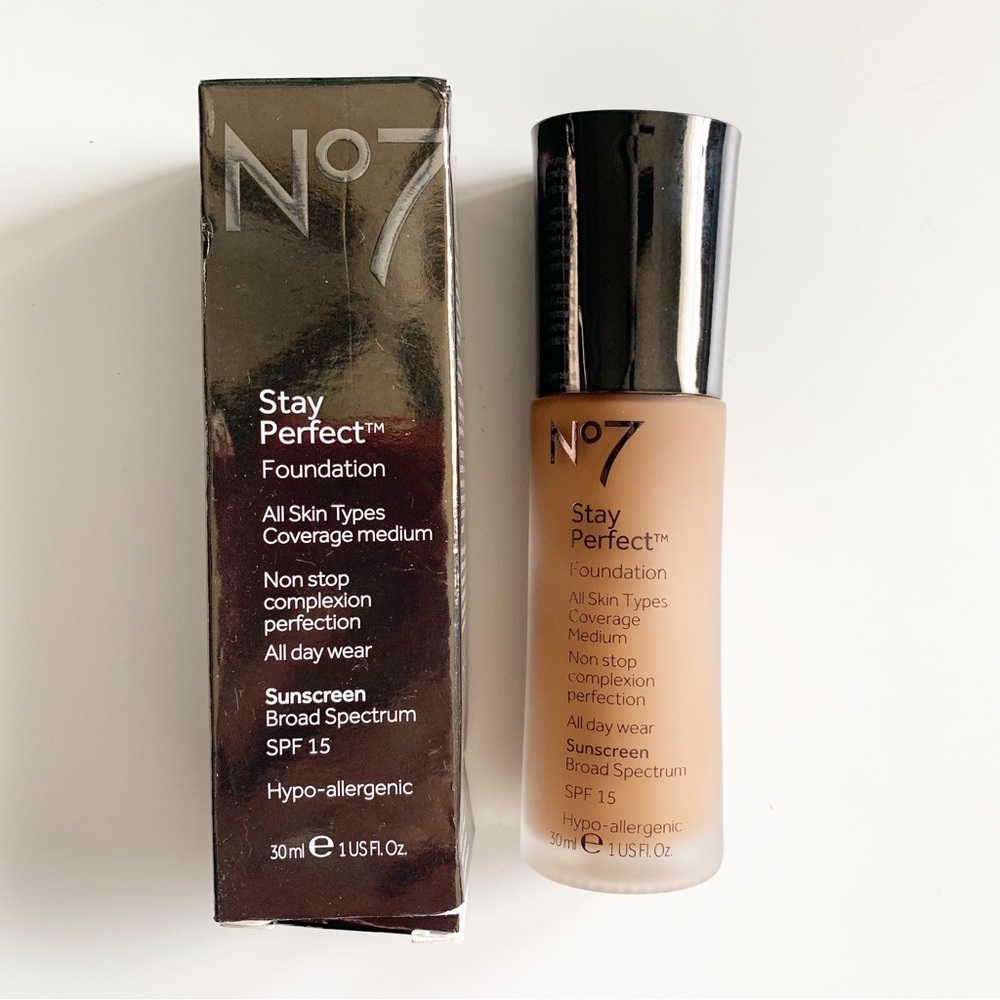 No7 | Stay Perfect Foundation Chestnut